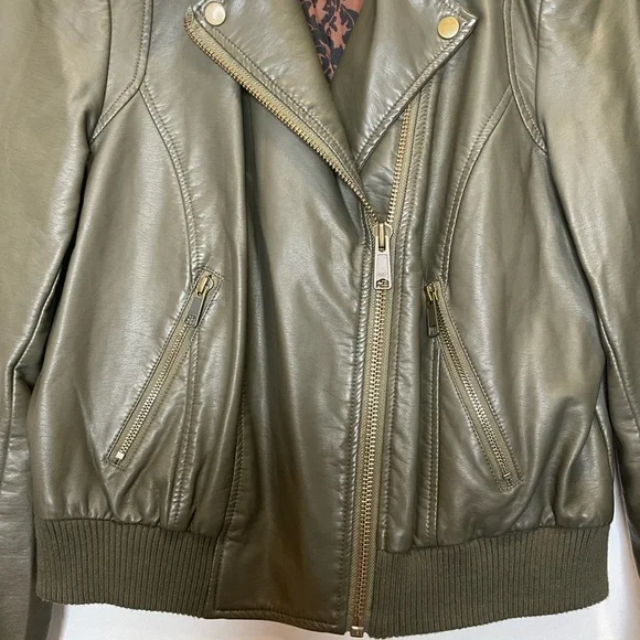 Free People Faux Leather Moto Biker Jacket in Olive Green Size Medium - Picture 5 of 10